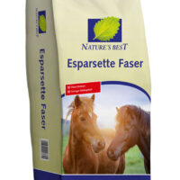 natures best pferdefutter esparsette faser 1